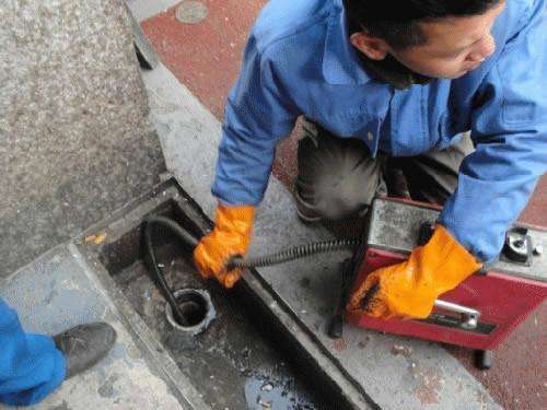 南雄疏通下水道